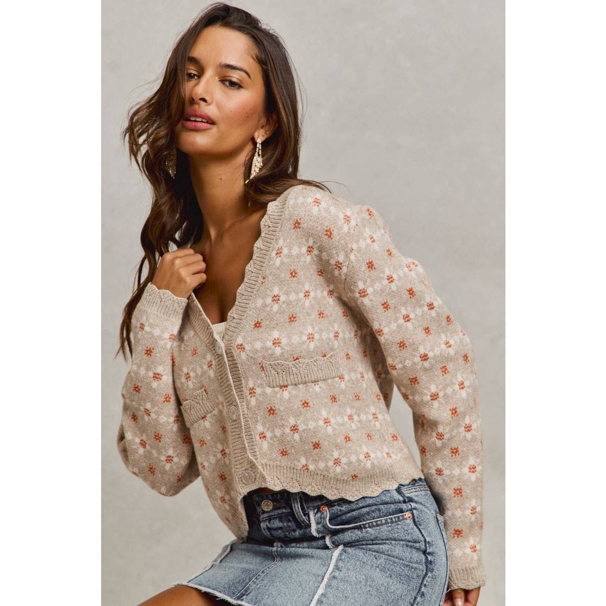 L FLORAL PATTERNED BUTTON DOWN SWEATER CARDIGAN: GREY OATMEAL / L