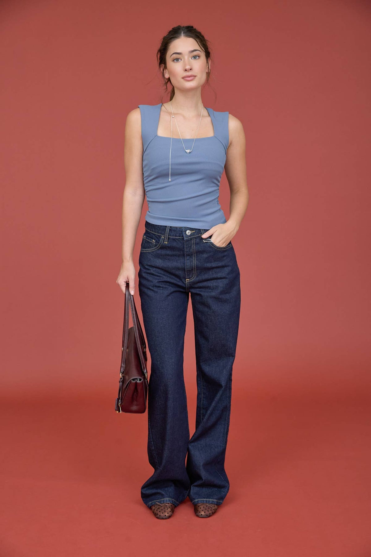 SQUARE NECK SLEEVELESS RUCHED DETAIL TOP : BLACK