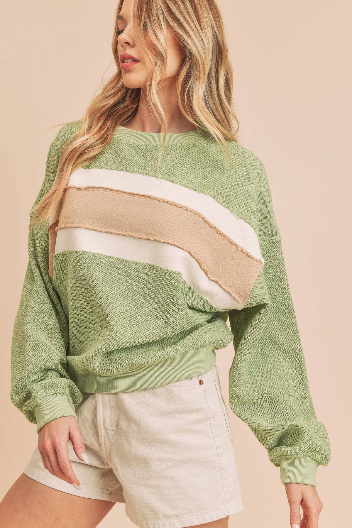 M Winnie Sweatshirt: Navy