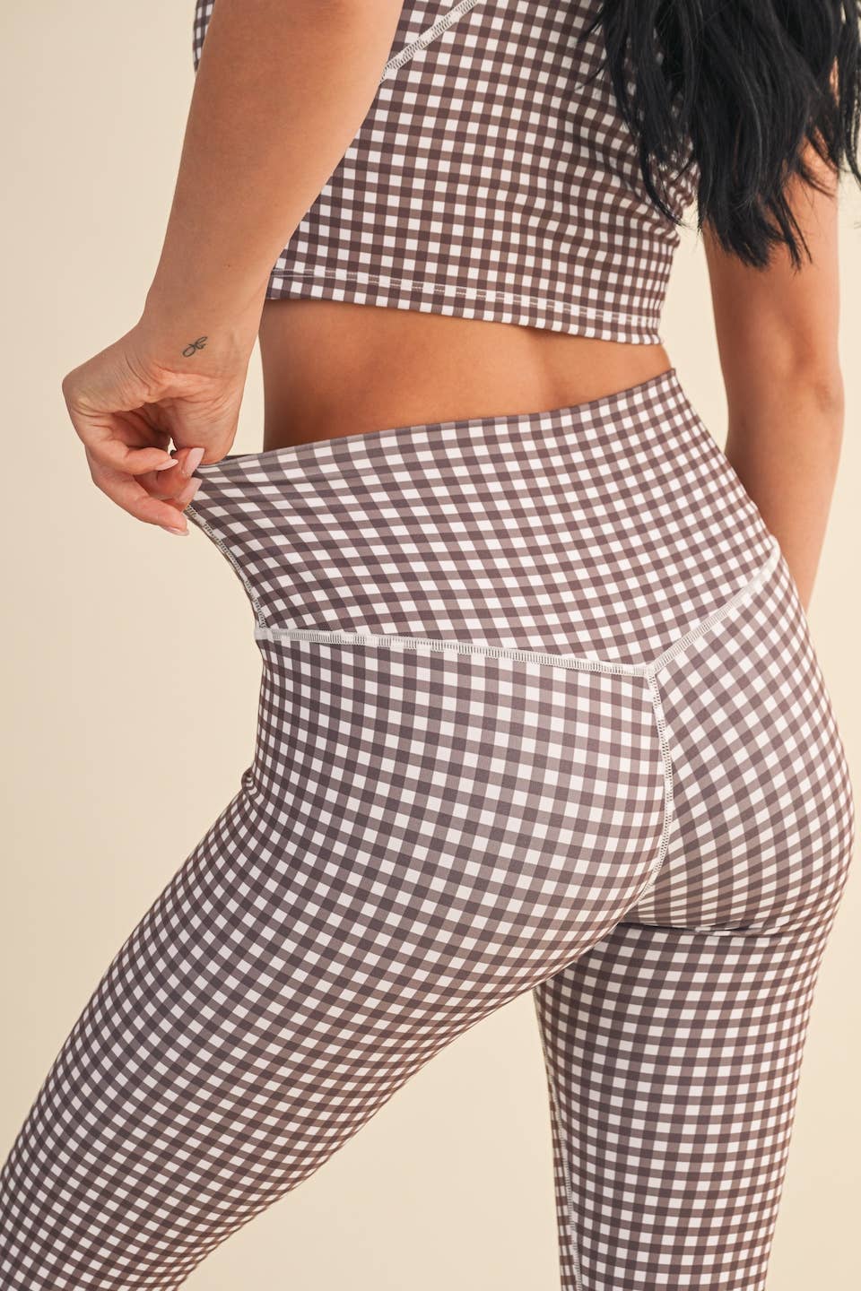 Gingham Print Aligned Performance High-Rise Leggings: Pink Gingham / L