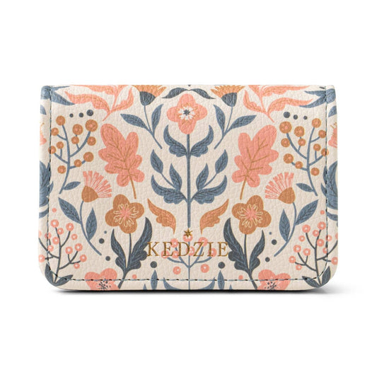 Kedzie Essentials Only Cash & Card Wallet Open Stock: Maeve
