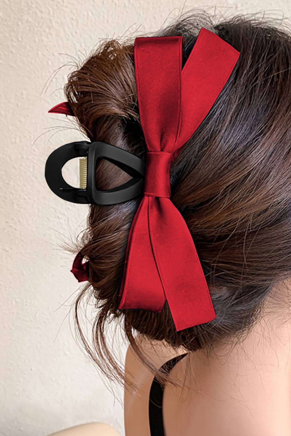 Black Bow Decor Large Hair Claw Clip: Light French Beige / Plastic / ONE SIZE