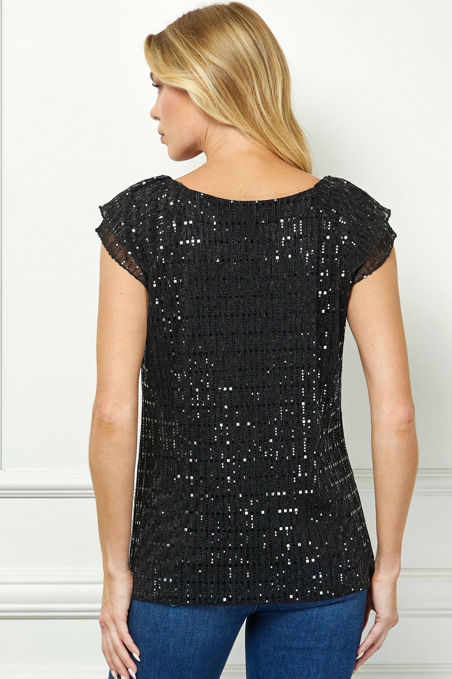 MOONLIGHT GLEAM PLEATED FLUTTER BLOUSE  : Red/Black/Red / XL