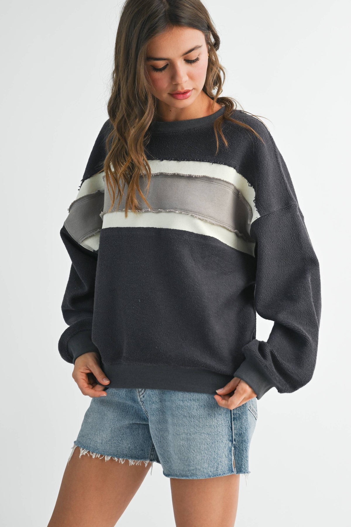 L Winnie Sweatshirt: Navy