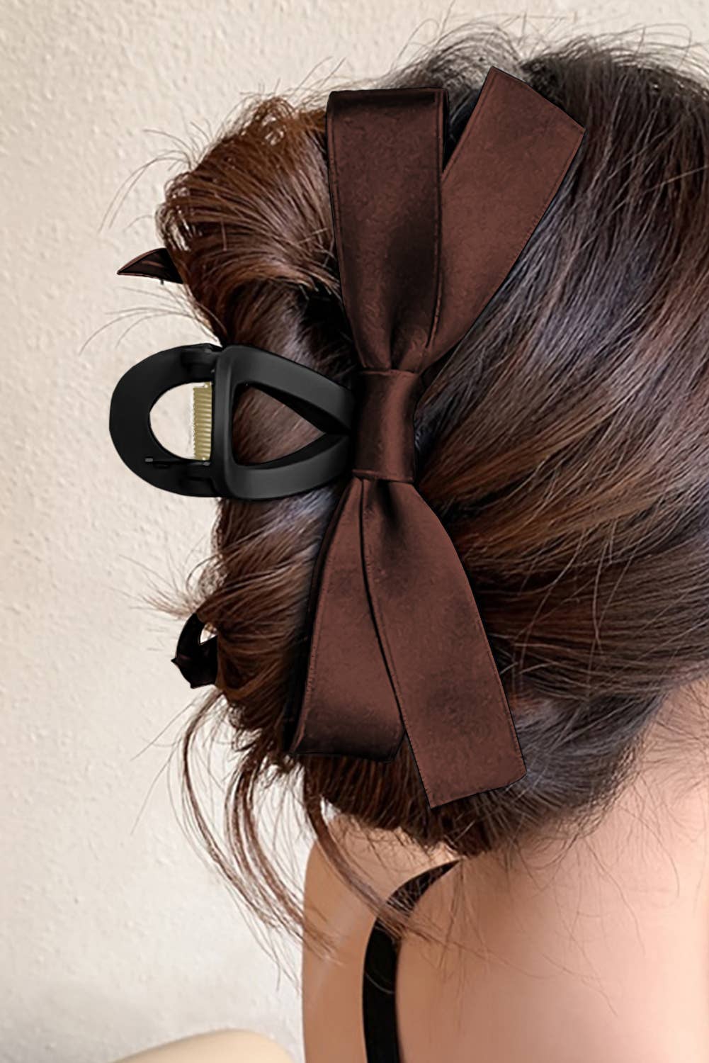 Black Bow Decor Large Hair Claw Clip: Light French Beige / Plastic / ONE SIZE