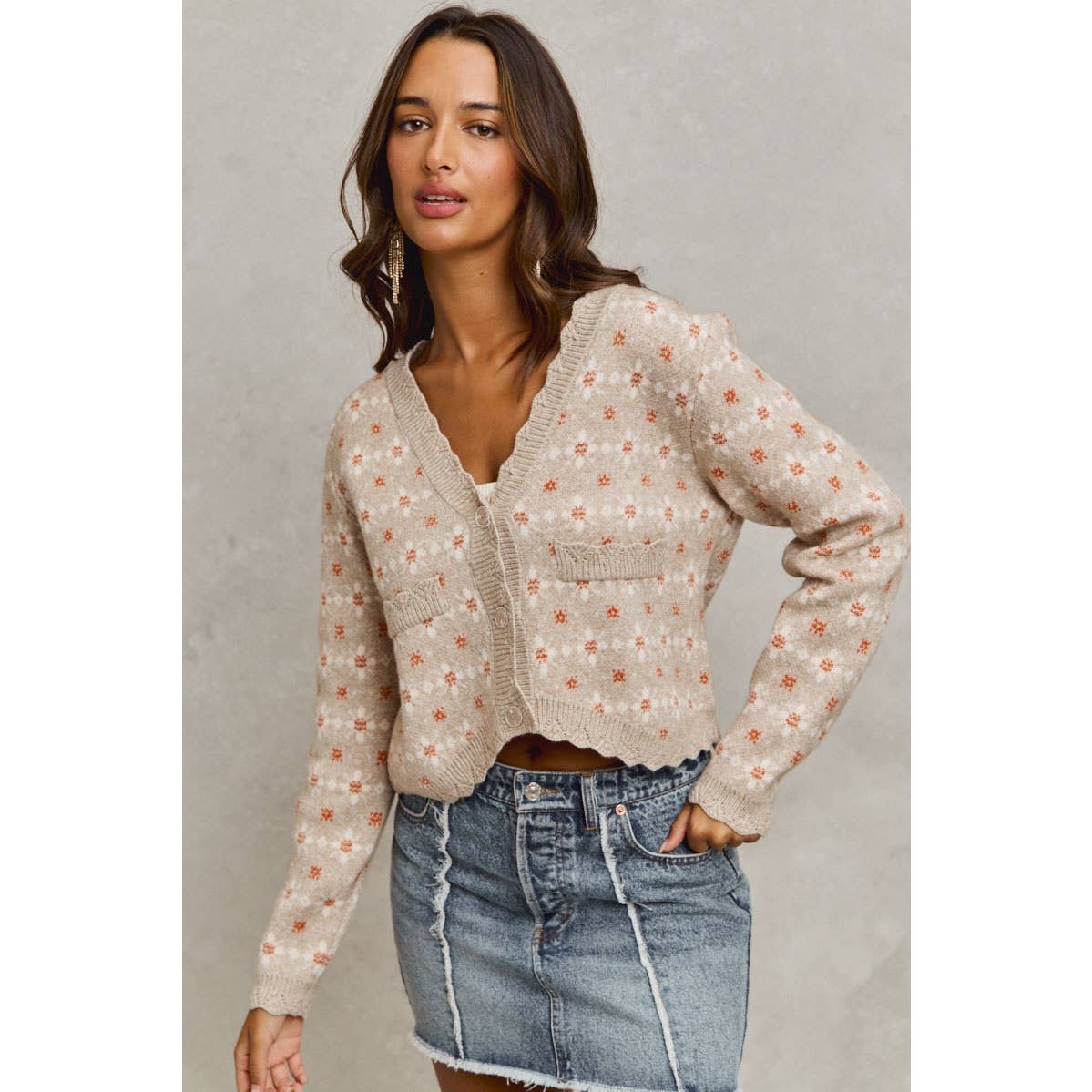 L FLORAL PATTERNED BUTTON DOWN SWEATER CARDIGAN: GREY OATMEAL / L