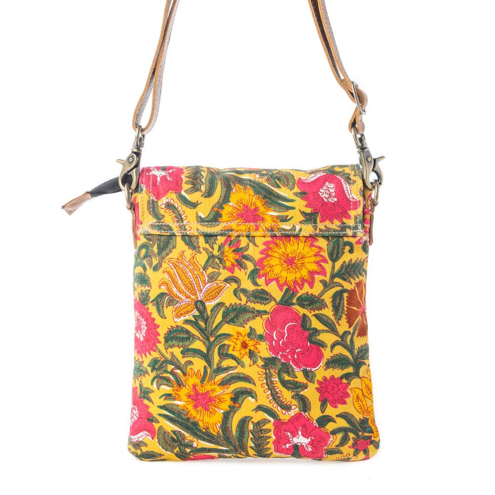Rosé Carnival Crossbody Bag in Peony Gold: Peony Gold